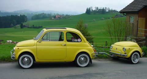 Fiat 500; hier met bijpassende aanhanger