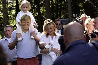 Willem-Alexander, Máxima en dochters