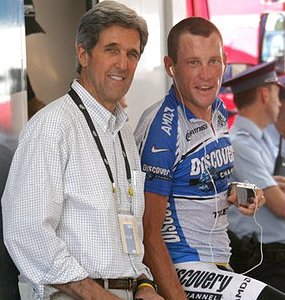 Lance Armstrong en John Kerry