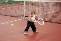 Daniel, de tennissende baby