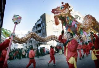 Chinees Nieuw Jaar wordt tradtiegetrouw op de Nieuwmarkt gevierd