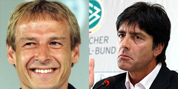 Jrgen Klinsmann (links) en Joachim Lw
