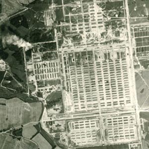 Luchtfoto van concentratiekamp Auschwitz