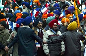 Sikhs demonstanten in Parijs
